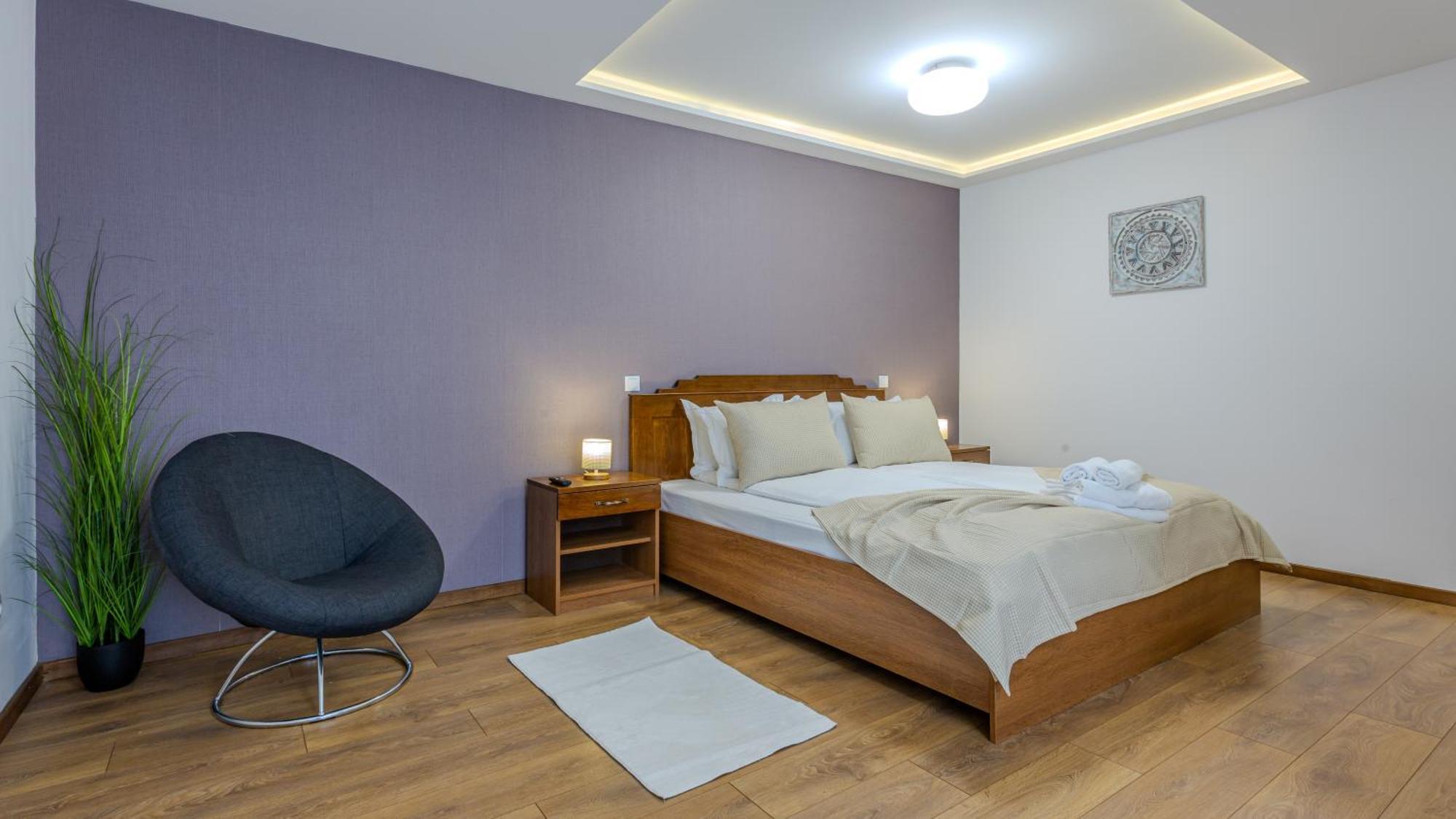 Sun Villas Accommodation Braşov Buitenkant foto