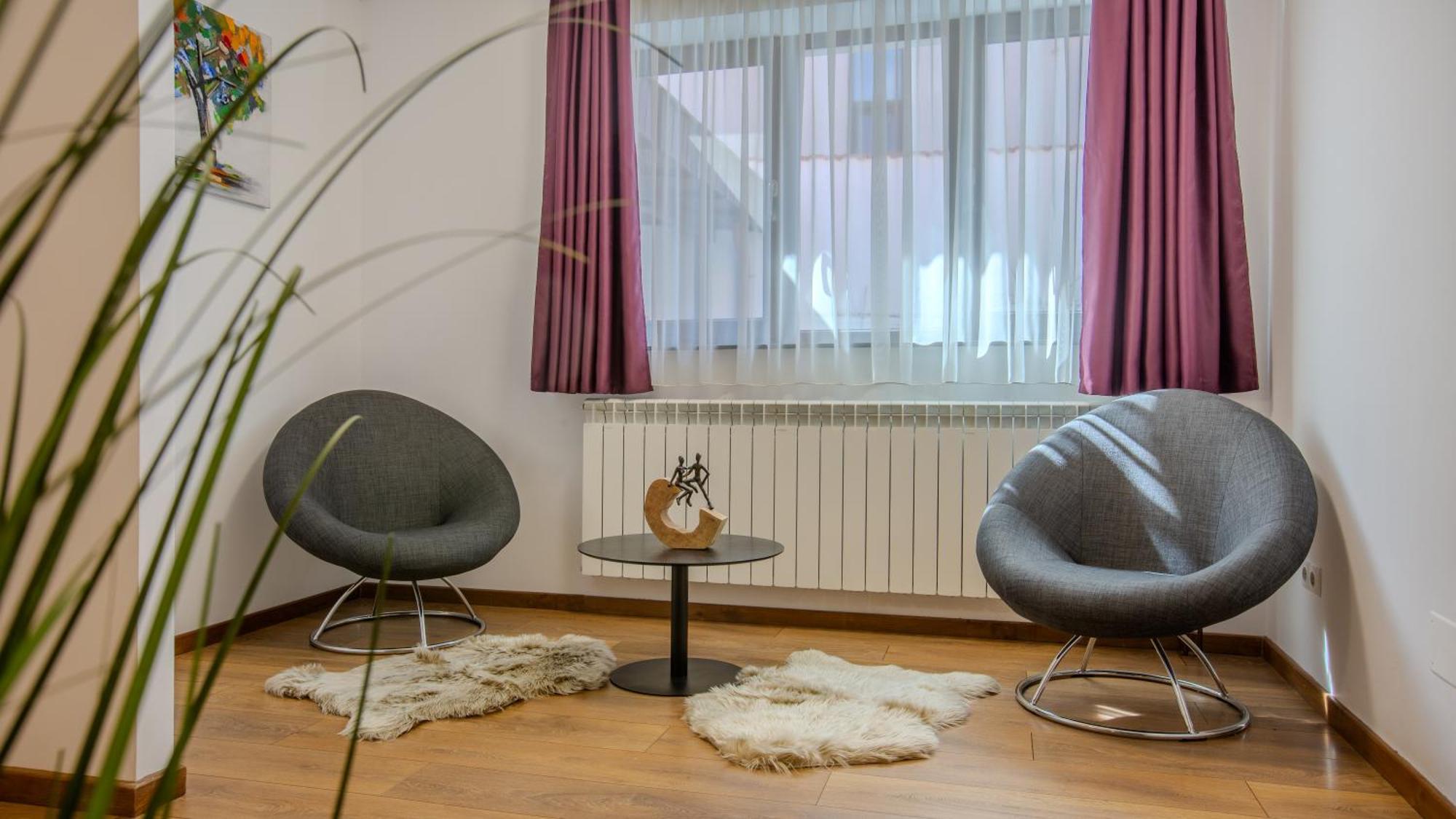 Sun Villas Accommodation Braşov Buitenkant foto