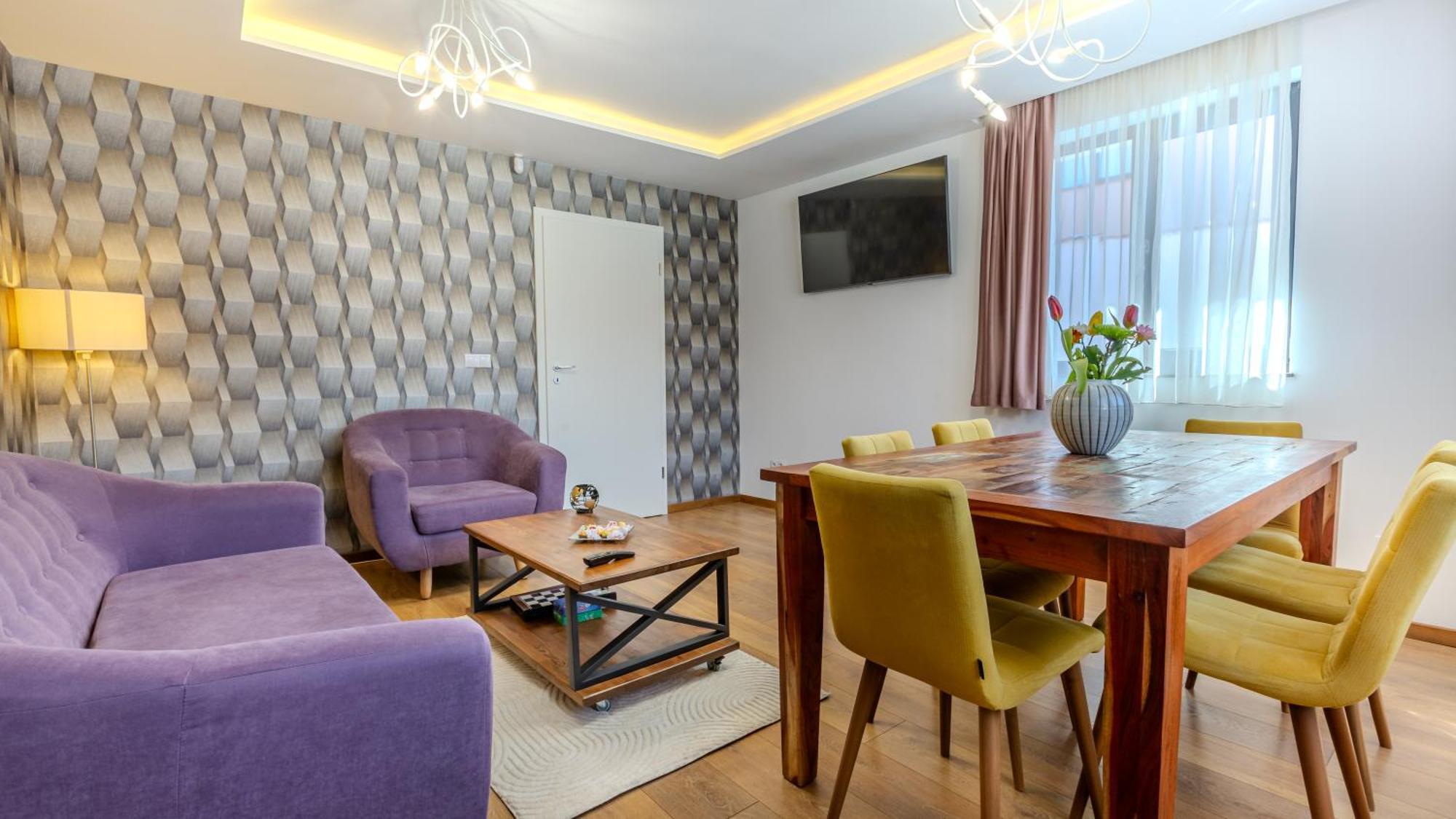 Sun Villas Accommodation Braşov Buitenkant foto